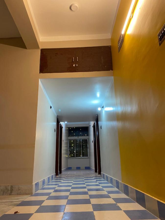 Hotel & Lodge Pankajini 博尔普尔 外观 照片